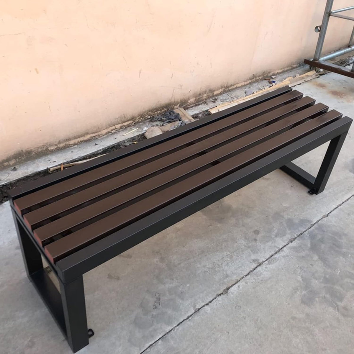 Owala Outdoor Patio Lawn Garden Bench