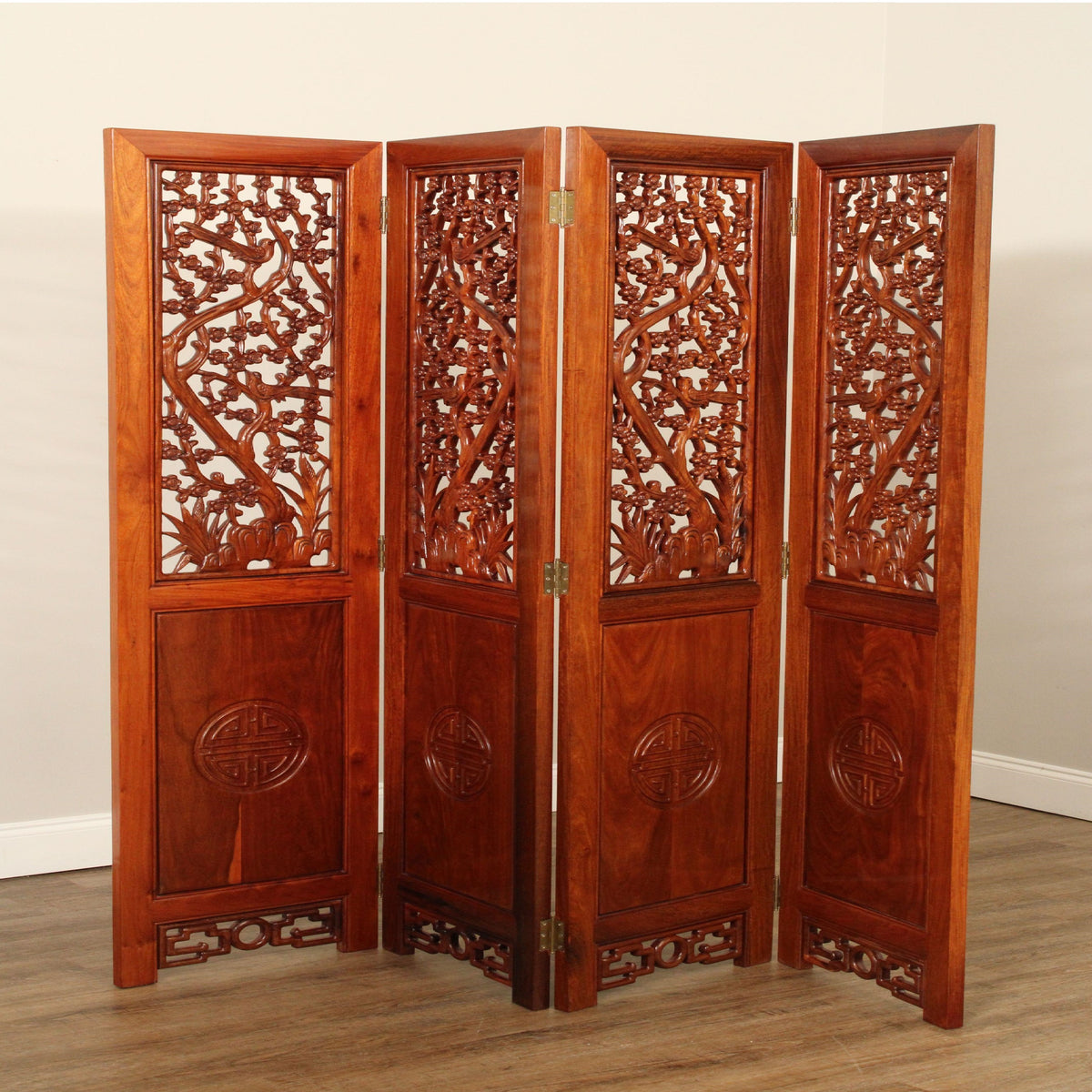 Oriental Elegance Partition Jalli Room Divider